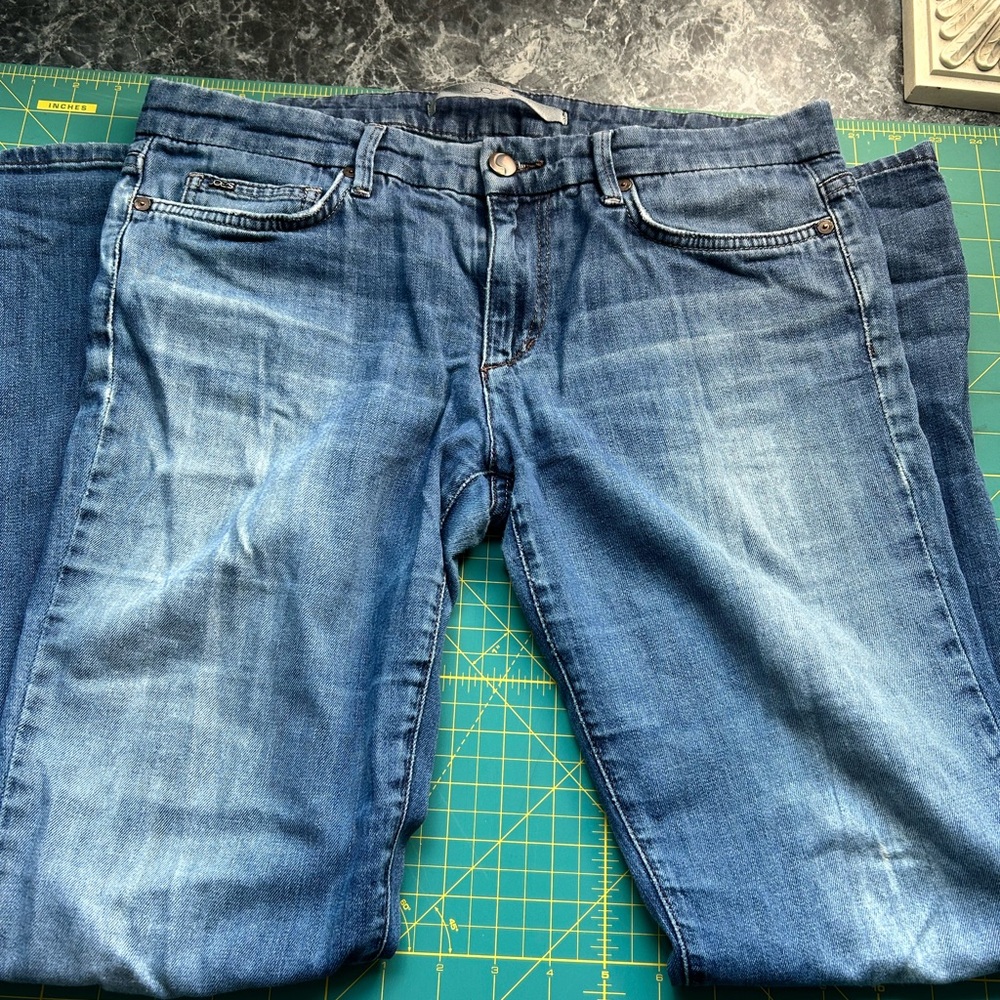 Joe's Jeans Straight Leg in Classic Blue